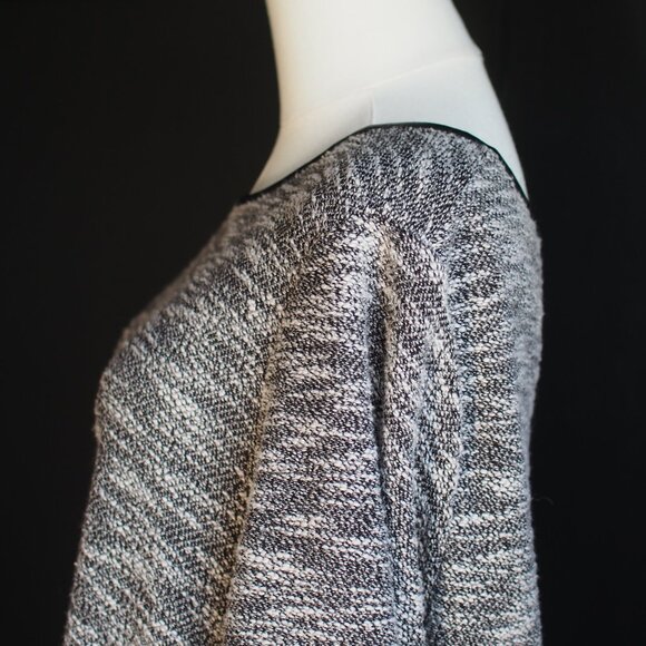 Red Coral | Like NEW Beautiful Woven Bracelet Cuff Tunic Top - Picture 4 of 7